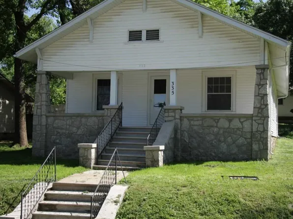 335 W Brook St, Neosho, MO 64850