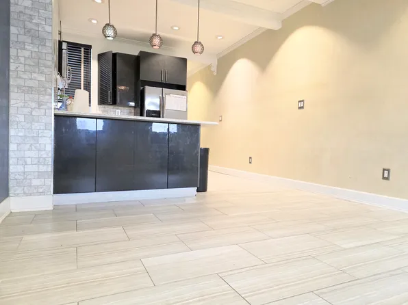 749 40th Street image 4 of 12