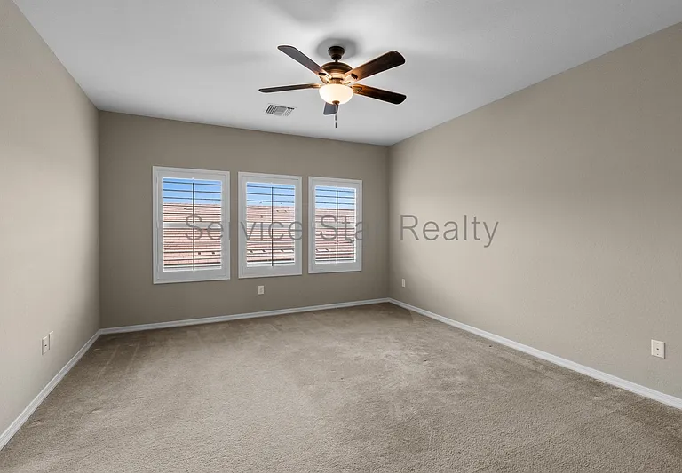 5550 N 16th St #109 — Photo 13