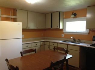 135 Central Ave, Athens, OH 45701