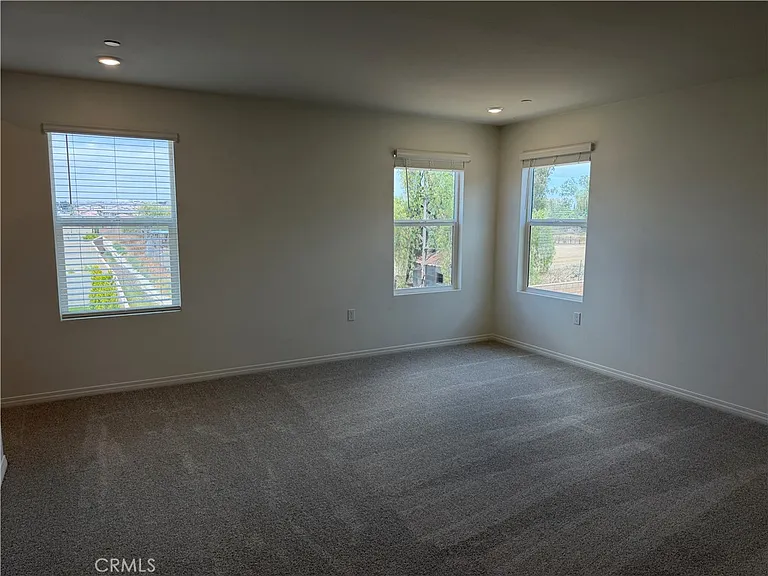 9707 Babaco St — Photo 21