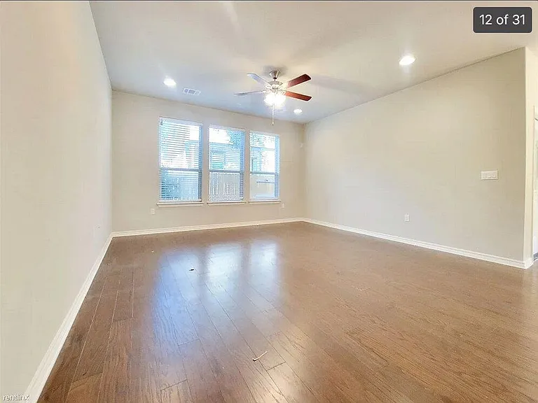 9006 Gage Dr — Photo 3