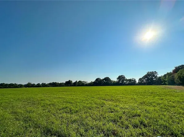 SE Quarter Mile Rd, Galena, KS 66739