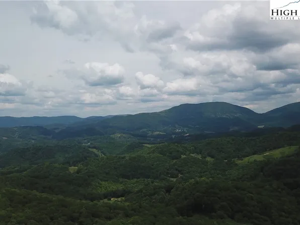 7581 Bear Track Lane, Vilas, NC 28692