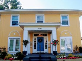 3541 Fort Ave