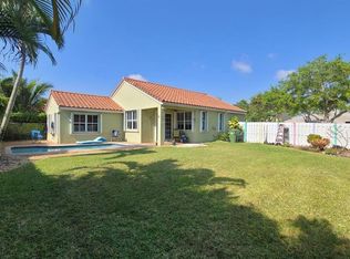 967 Savannah Falls Dr, Weston, FL 33327