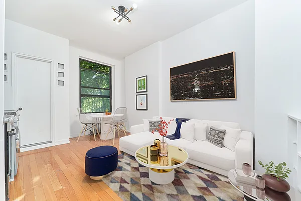 Rented by Living New York | media 6
