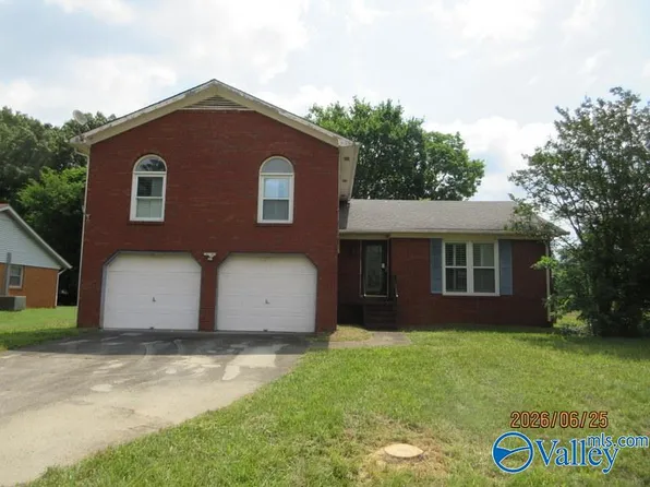 3608 Shay Cir NW, Huntsville, AL 35810