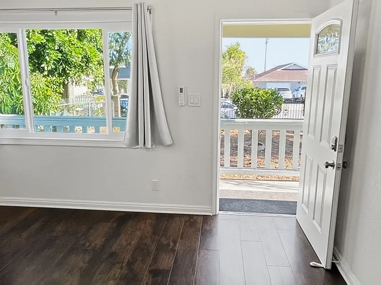 835 E Nocta St — Photo 3