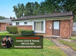 21724 Dexter Ct, Warren, MI 48089