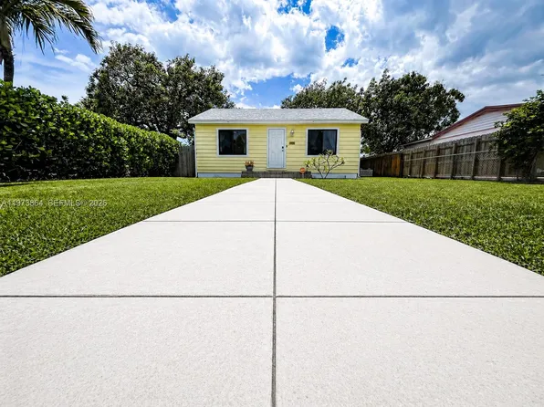 2330 Scott St, Hollywood, FL 33020