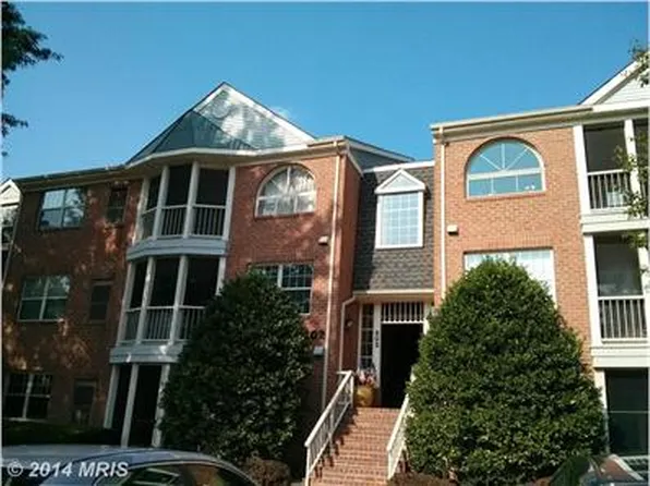 802 Amber Tree Ct #10, Gaithersburg, MD 20878