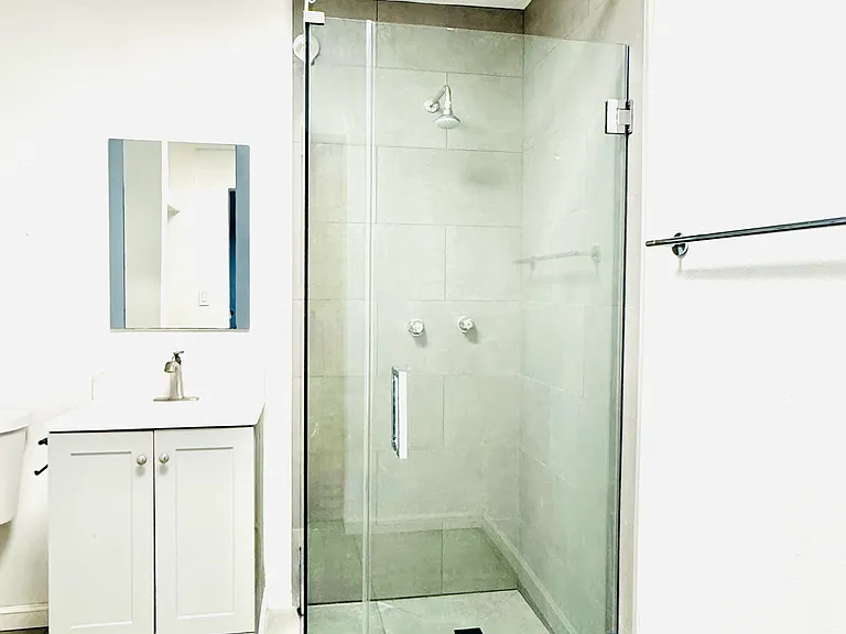 525 Sycamore Pl — Photo 10