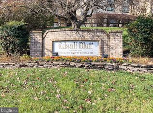 6135 Edsall Rd APT M, Alexandria, VA 22304