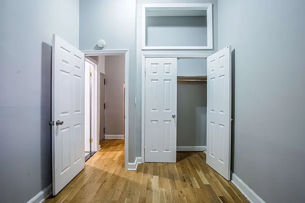 Rented by Nooklyn NYC LLC | media 59