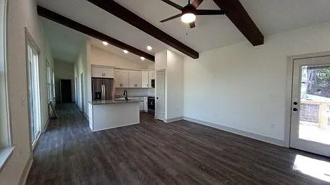 1071 Long Hollow Rd — Photo 2