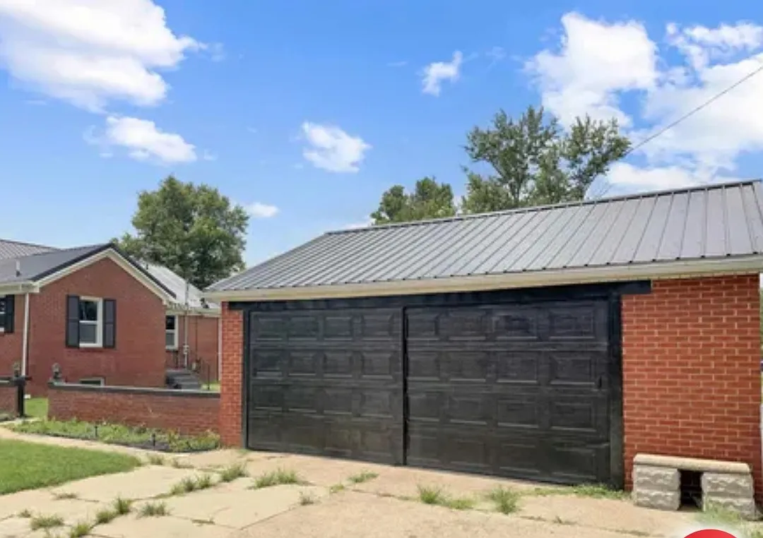 3 bed, 1172 sqft, $1,650 — Photo 2