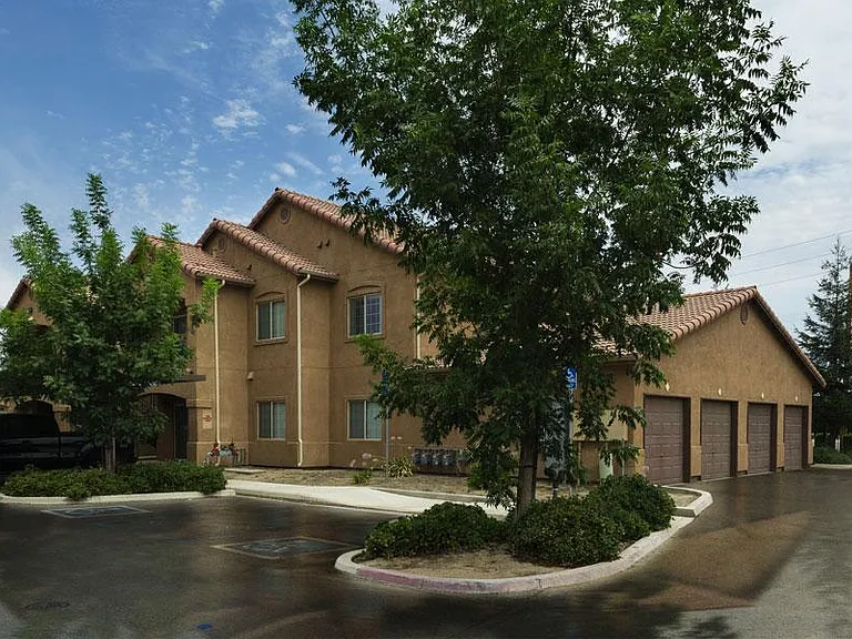 The Villas at Lovers Lane — Photo 2