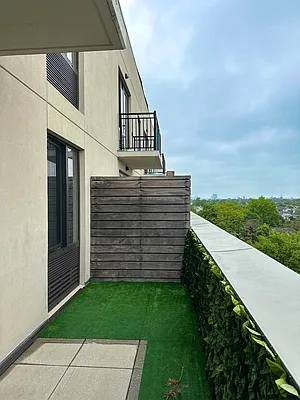 Rented by Artur Gutman, LREB | media 5