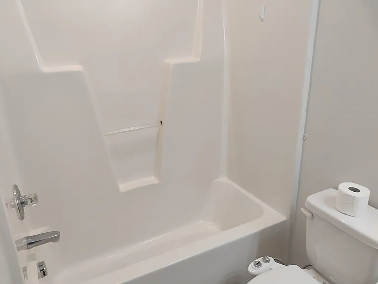 405 Groveton Trl — Photo 5