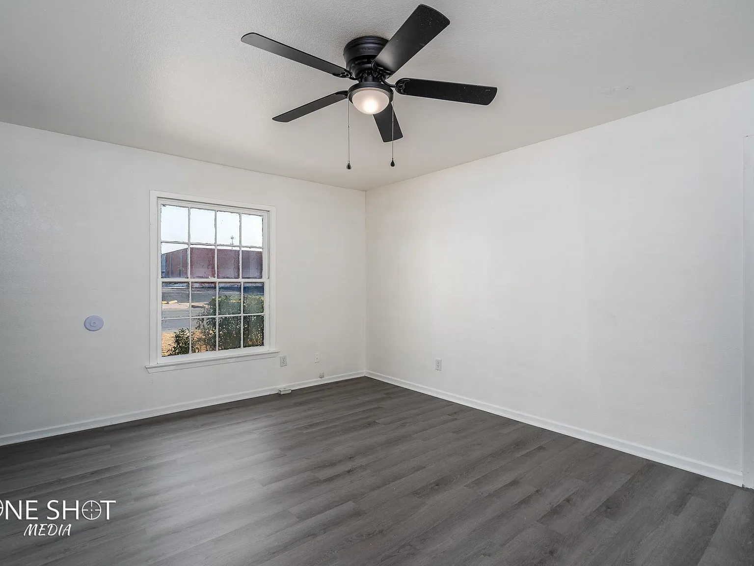 1 bed, 864 sqft, $1,000 — Photo 2