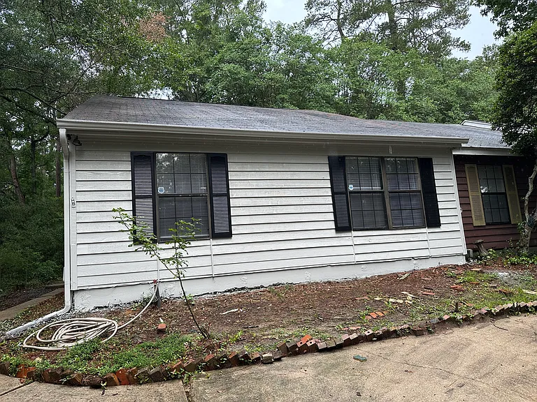 2400 Talco Hills Dr — Photo 3