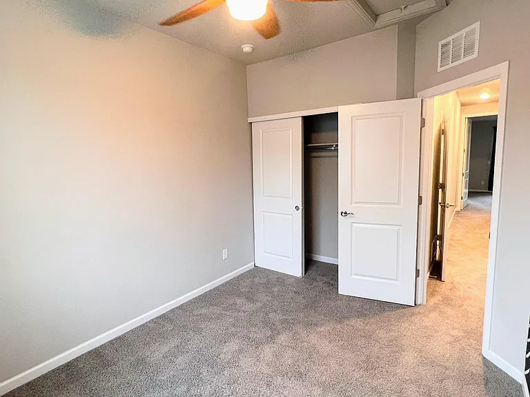 14722 E Belleview Ave — Photo 17