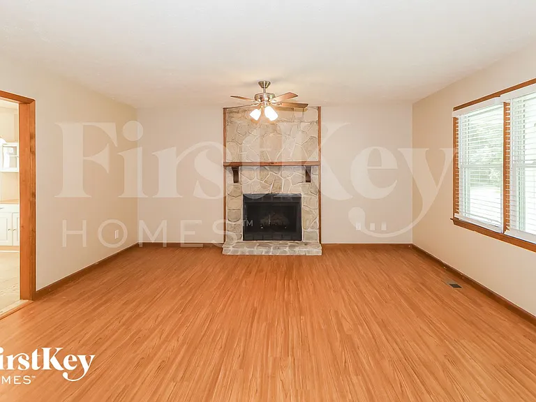 104 Sweetgum Cir — Photo 3
