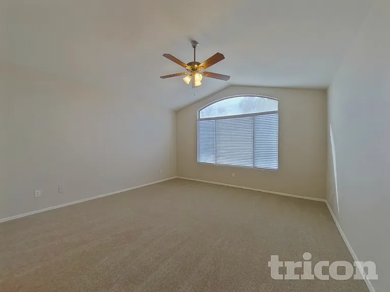 17220 N Wavyleaf Ave — Photo 6