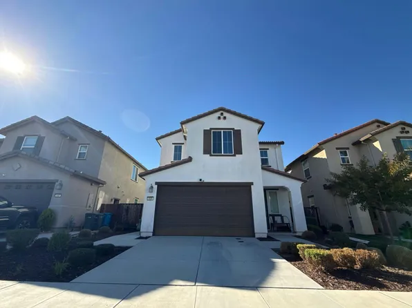 530 Shearwater St, Hollister, CA 95023