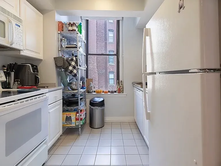 6 E Charlesgate St #404B — Photo 7