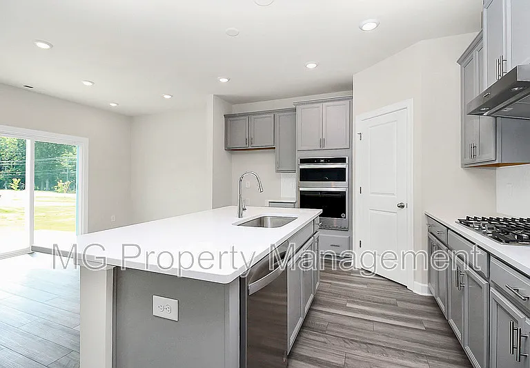 12008 Camdenhurst Rd — Photo 10