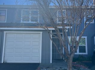 221 Observatory Ave, Ukiah, CA 95482