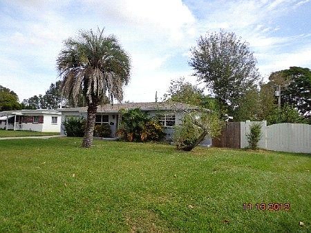2nd image of 2001 76th St N