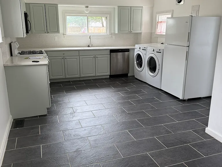 1026 S Fancher Ave #1 — Photo 6