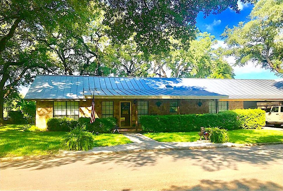 236 Oak Ln, Brackettville, TX 78832 Zillow
