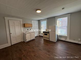 74 Court St APT 4, Bangor, ME 04401