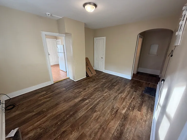 149 W Main St — Photo 6