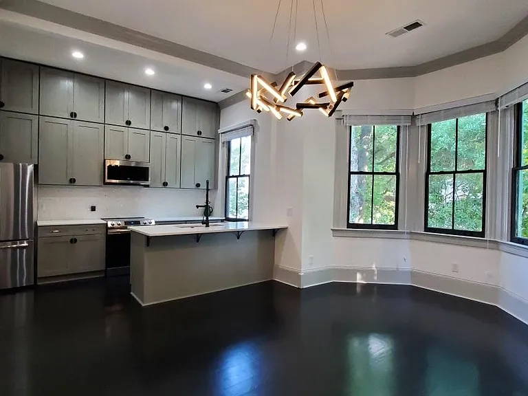 306 W Park Ave #B — Photo 1