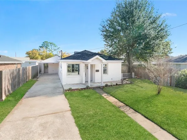 9005 Camille Ct, New Orleans, LA 70123