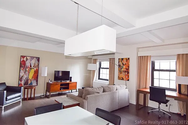 Rented by Safdie Realty Group | media 16
