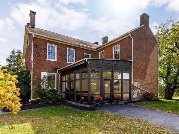 2677 N Old Trl, Shamokin Dam, PA 17876