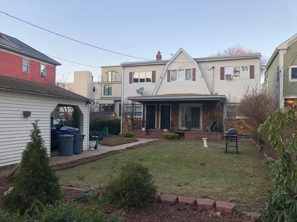 209 Charles St, Cambridge, MA 02141