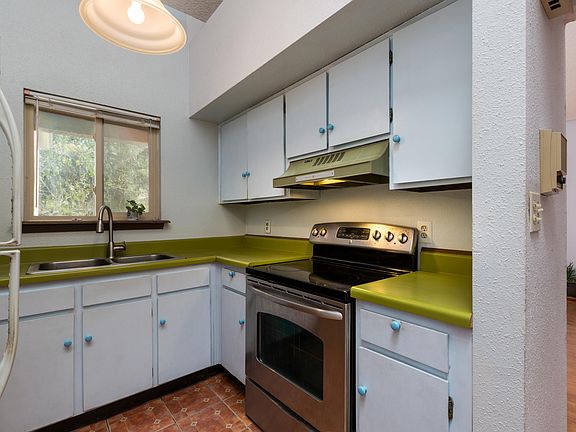 5th image of 3501 Juan Tabo Blvd NE
