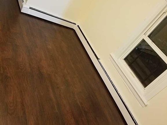 2nd image of 540 Van Cortlandt Park Ave