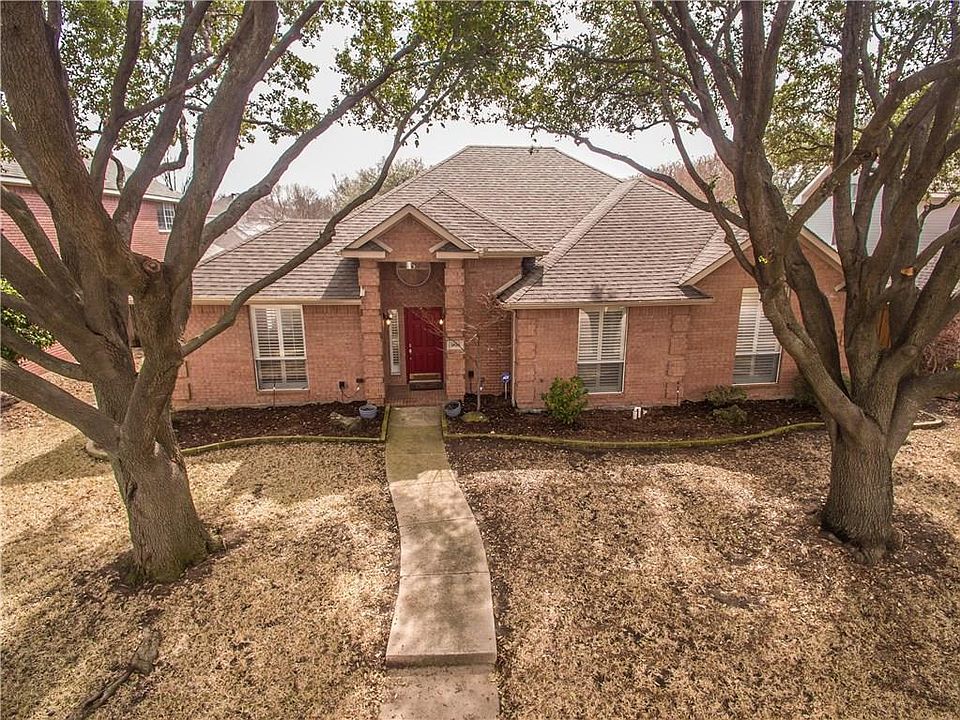 1st image of 2624 Newcastle Dr