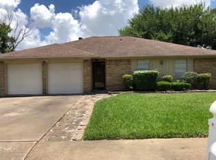 3201 Brookwood Ct, Deer Park, TX 77536