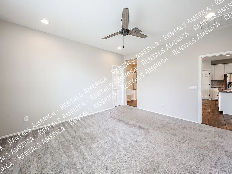 5211 W Leodra Ln — Photo 26
