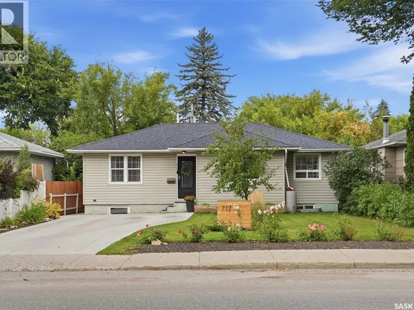 717 Taylor St E, Saskatoon, SK S7H 1W1