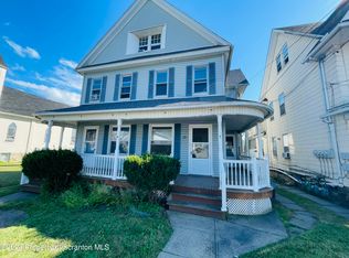 1533 Washburn St, Scranton, PA 18504